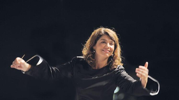 Ljubka Biagioni zu Guttenberg wird mit den Nürnberger Symphonikern auftreten.