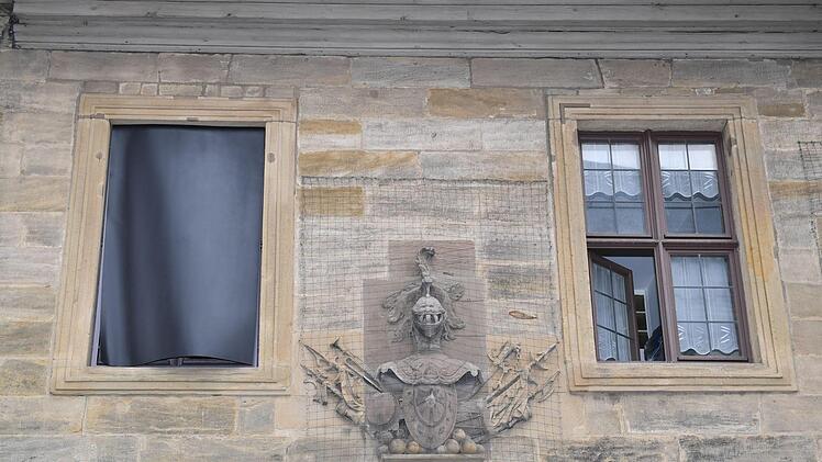 Im Laufe des Montags wurden vier Skulpturen aufgestellt. Ronald Rinklef