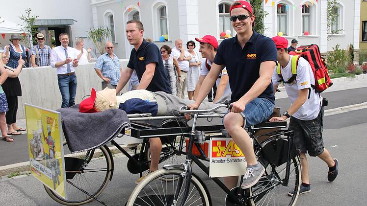Beim 470. Neustadter Kinderfest zeigten  1400 Jungen und Mädchen tolle Darbietungen.  Foto: Michael Stelzner