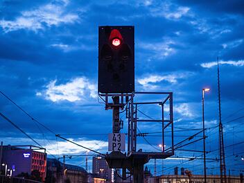 Fahrplanänderungen und Schienenersatzverkehr in Franken am Wochenende
