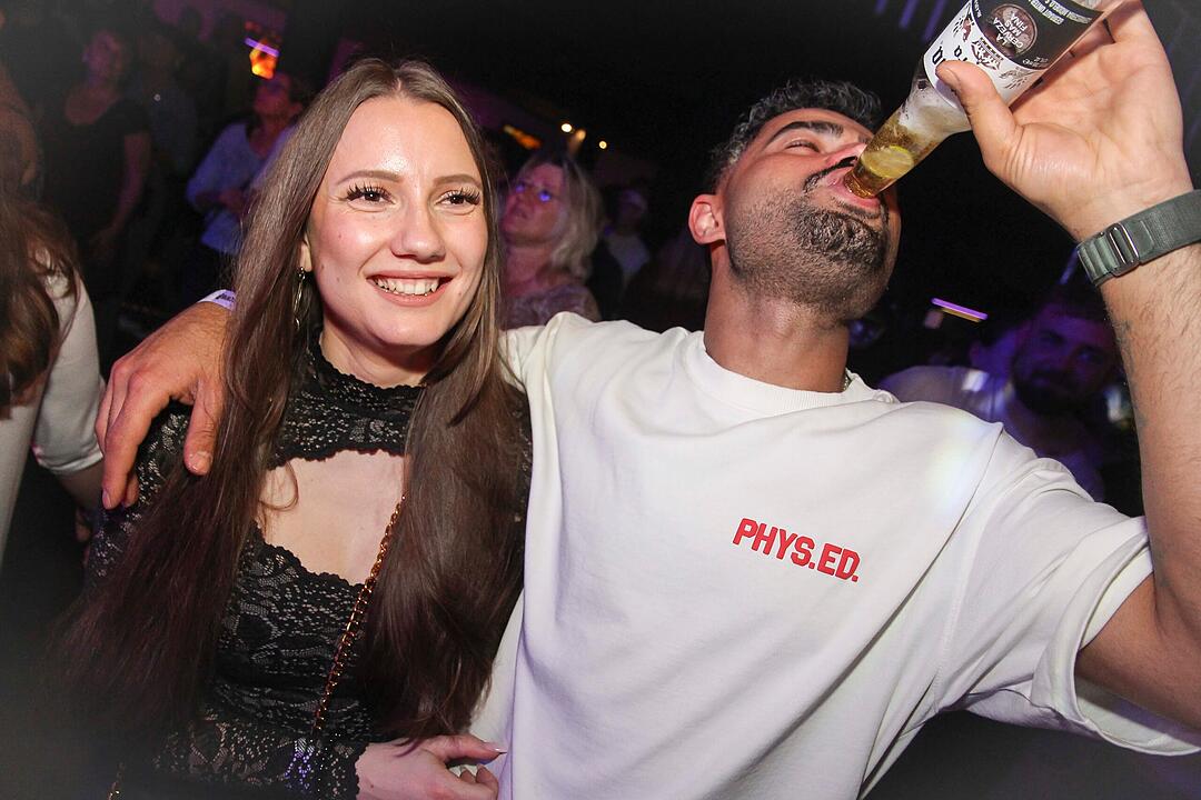 RADSPITZ live im Schwingen Nightlife