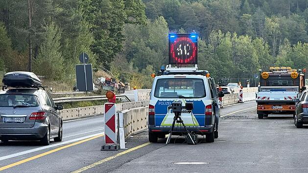 Baustelle auf A7 bei Bad Br&uuml;ckenau: Tempolimit und Kontrollen