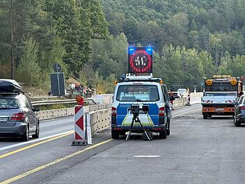 Baustelle auf A7 bei Bad Brückenau: Tempolimit und Kontrollen Baustelle auf A7 bei Bad Brückenau: Tempolimit und Kontrollen