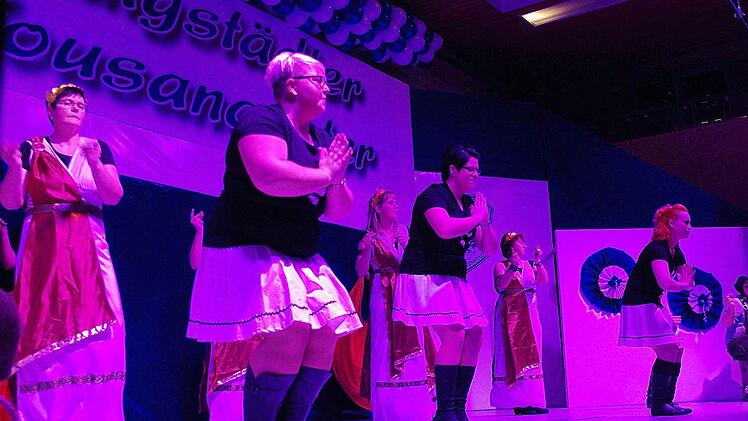 Die "internationale Langstädte Tanzgruppe" unternahm eine Reise durch verschiedene europäische Länder.  Foto: Heike Schülein