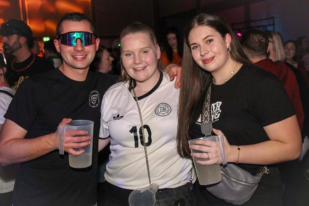 IKKE H&Uuml;FTGOLD, ISI GL&Uuml;CK, KREISLIGALEGENDE, u.v.m.