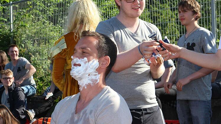 Eindrücke vom Abi-Scherz. Foto: Isabel Dill