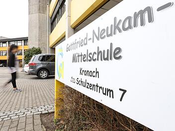 Soll die Gottfried-Neukam-Schule umbenannt werden? Das steht wohl bald zur Diskussion im Stadtrat. Foto: Marian Hamacher