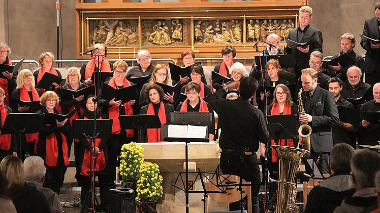 Der Gospelchor Haßberge tritt im Oktober in Ebern und Humprechtshausen auf. Foto: Hetterich