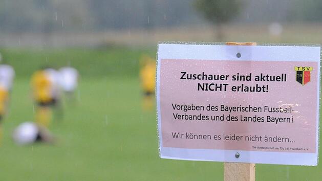 Möglichst schnell sollen diese Schilder wieder abgebaut werden. Der Zeitpunkt ist allerdings noch offen. Und das nervt.ssp