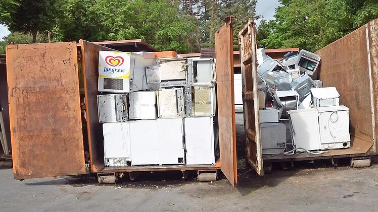 Im Jahr 2020 wirkte sich die Corona-Pandemie bei den Wertstoffhöfen besonders aus. Es nahmen der Sperrmüll und Elektroaltgeräte aller Art zu.