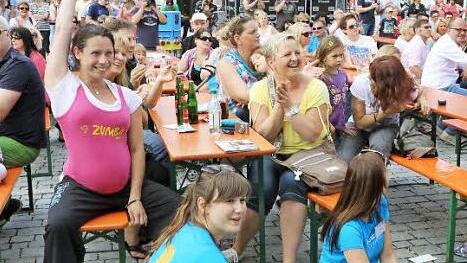 Die Freude ist den Besuchern des Stadtfests deutlich anzusehen.