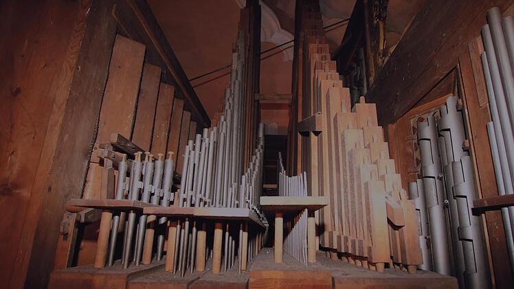 Die zweite Pfeifen-Etage