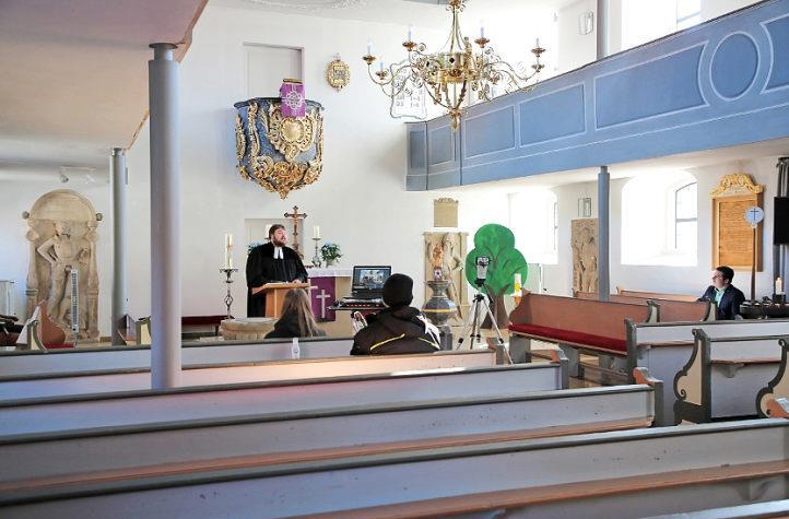 Zwischen Konfi Und Klopapier