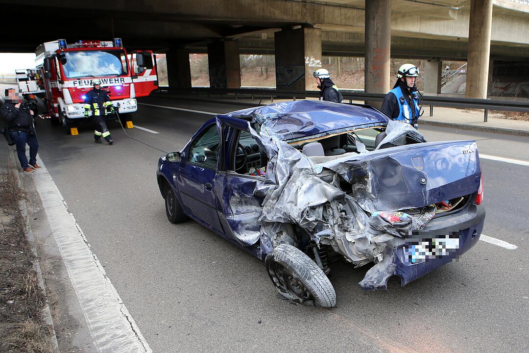 Unfall auf Südwesttangente in Nürnberg-Schweinau