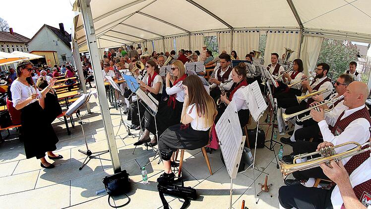 Einweihung DorfplatzFoto: Dieter Britz