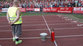 Auftritt der "kleinen Bayern" auf großer Bühne im Willy-Sachs-Stadion. Foto: ssp