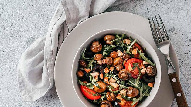 Rucola-Pilz-Salat.jpg