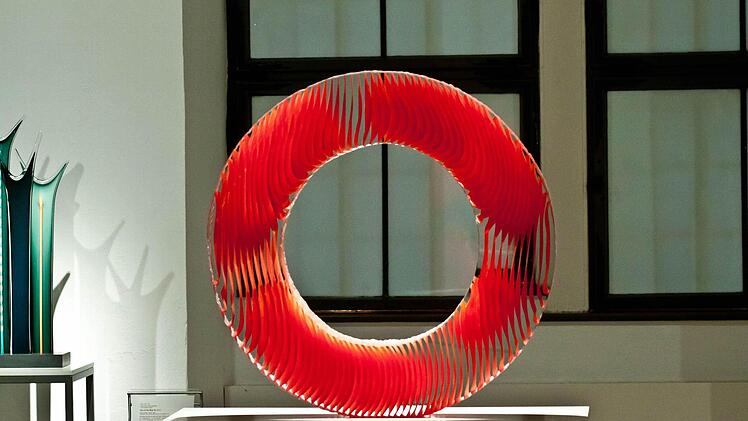 Der Alexander Tusek-Preis für Senior Artists geht an Colin Reid und seine Arbeit "Ring of Fire".Foto: Jochen Berger