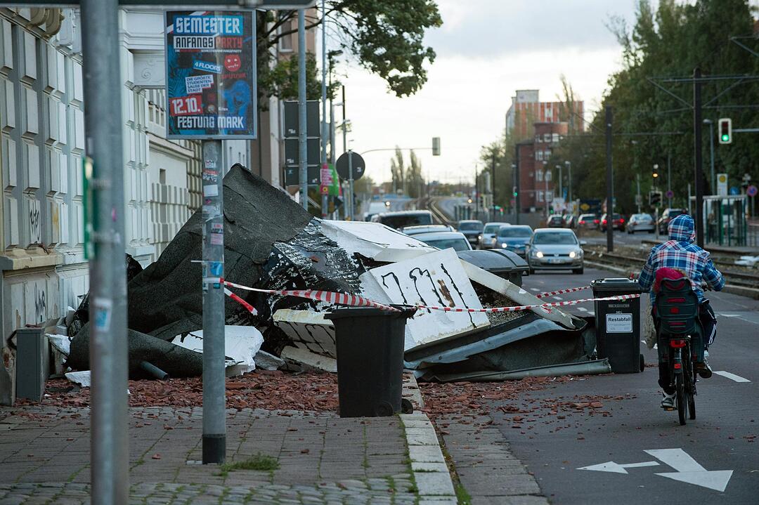 Sturmtief Xavier wütet über Deutschland