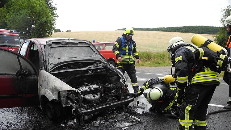 Laut Polizei entstand wirtschaftlicher Totalschaden. Foto: Peter Seufert