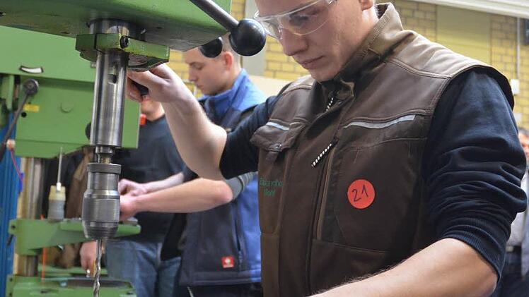 Mario Mohl aus Bamberg lieferte beim Berufswettbewerb der Deutschen Landjugend das beste Ergebnis.