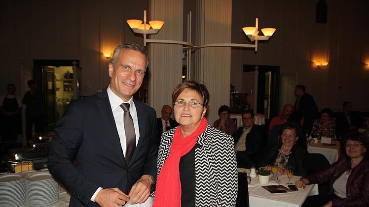 Maria Schmitt hat Tickets für den Kissinger Sommer im Wert von 495 Euro gewonnen.