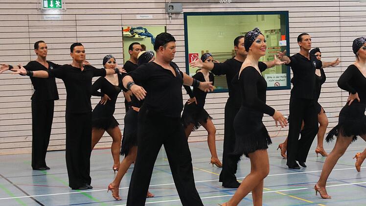 Das A-Team stellte einem ausgewählten Publikum seine neue, anspruchsvolle  Choreografie vor.  Foto: Michael Stelzner