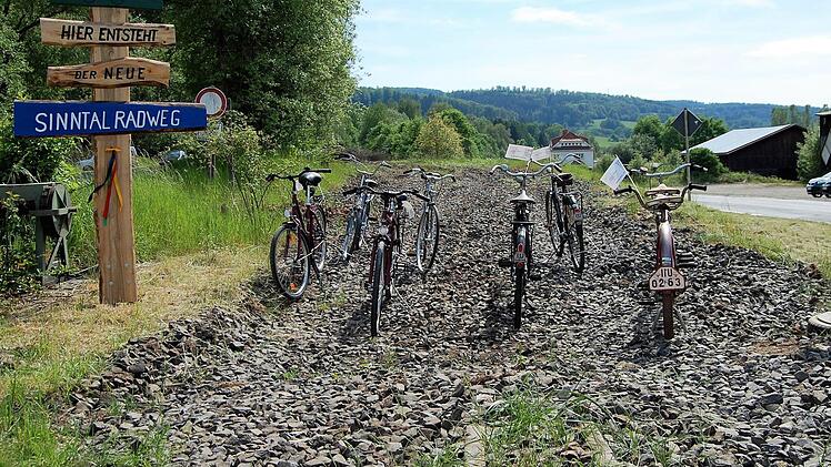Wo einst die Sinntalbahn fuhr, soll der Sinntal-Radweg entstehen. 700 Jahre Rupboden Foto: Sigismund von Dobschütz