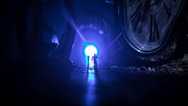 Drei verdächtige Männer in Nüdlingen von Anwohnerin gemeldet – Einer flüchtig