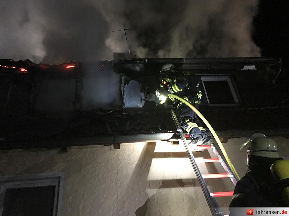 Wohnhausbrand in Dechsendorf/Erlangen