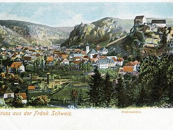 Pottenstein auf einer Postkarte um 1900. Die idyllische Lage steht im Mittelpunkt.  Repro: Reinhard Löwisch