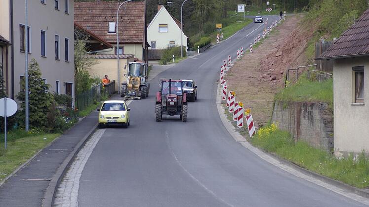 Die Untertunnelung der "Schrenk" wegen der Wildbachverlegung wird noch einiges an Kopfzerbrechen bereiten, weil dann die Zufahrt aus dem Norden Auras für mehrere Wochen gesperrt ist. Foto: Winfried Ehling