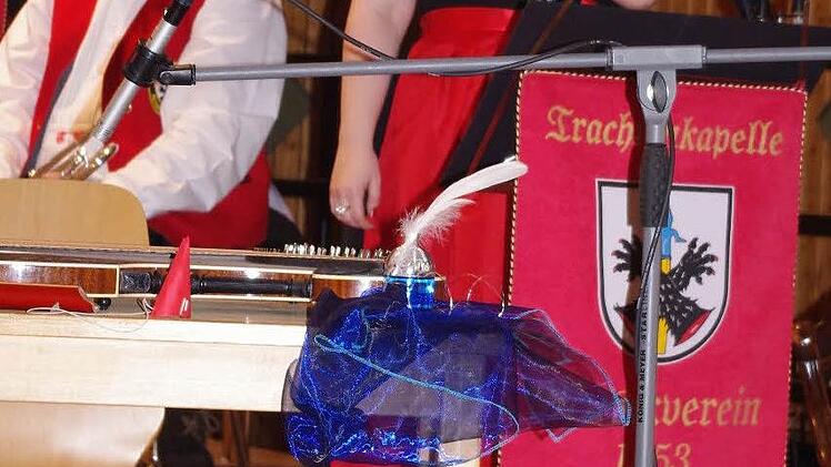 Kristina Schnappauf spielte nicht nur Bariton, sie sang auch "Gabriellas Song" aus dem Film "Wie im Himmel". Fotos: Heike Schülein