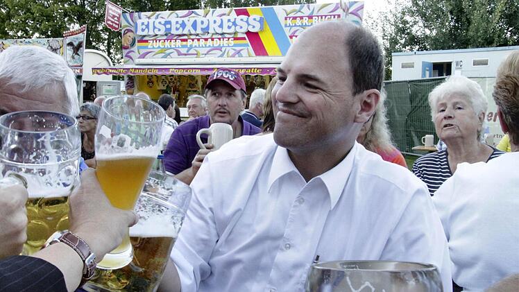 Die Augen geradeaus: Michael Hofmann geht erst zur Kirchweih nach Buckenhofen...