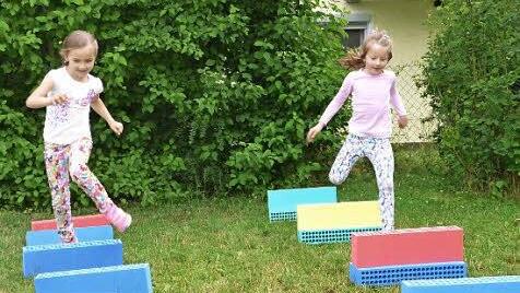 Die Kinder hatten beim Aktionstag mit dem P-Seminar Sport des CVG viel Spa&szlig; und lernten viele neue Sichtweisen kennen.