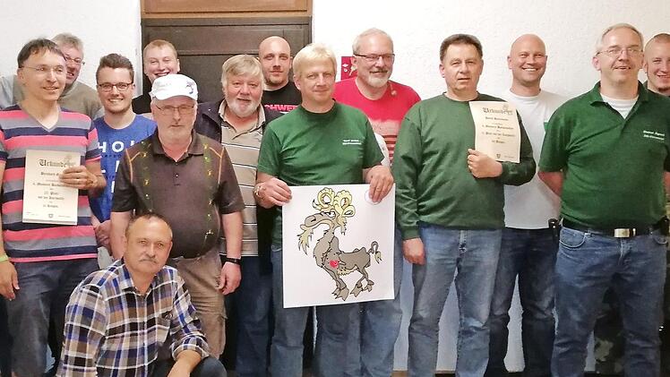 Siegerehrung für die erfolgreichen "Bockschützen"  Foto: Karin Günther