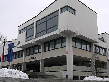 Hier fließen 2017 zwei Millionen Euro rein: das Rathaus von Neustadt bei Coburg. Foto: Berthold Köhler