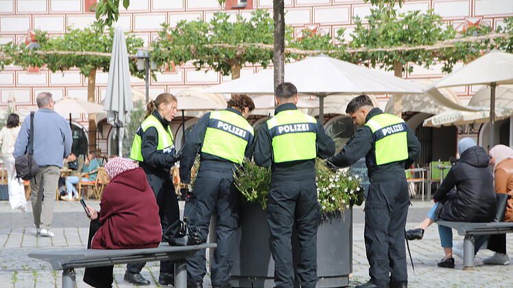 Mann in Coburg erstochen: N&auml;chster Gro&szlig;einsatz der Polizei
