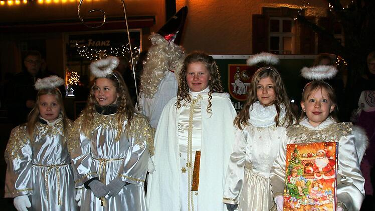 Impressionen vom Seßlacher Adventsmarkt.Bettina Knauth