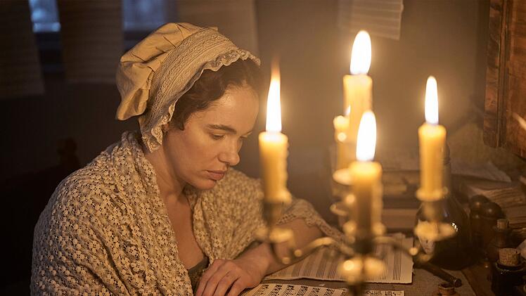 Anna Magdalena Bach (Verena Altenberger) unternimmt alles in ihrer Macht stehende, um die Familie zusammenzuhalten.