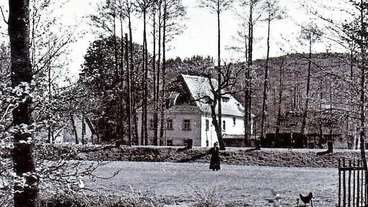 Dominant wirkte vor einhundert Jahren in Haßlach die Schneidmühle am Haßlachfluss (erbaut 1773).