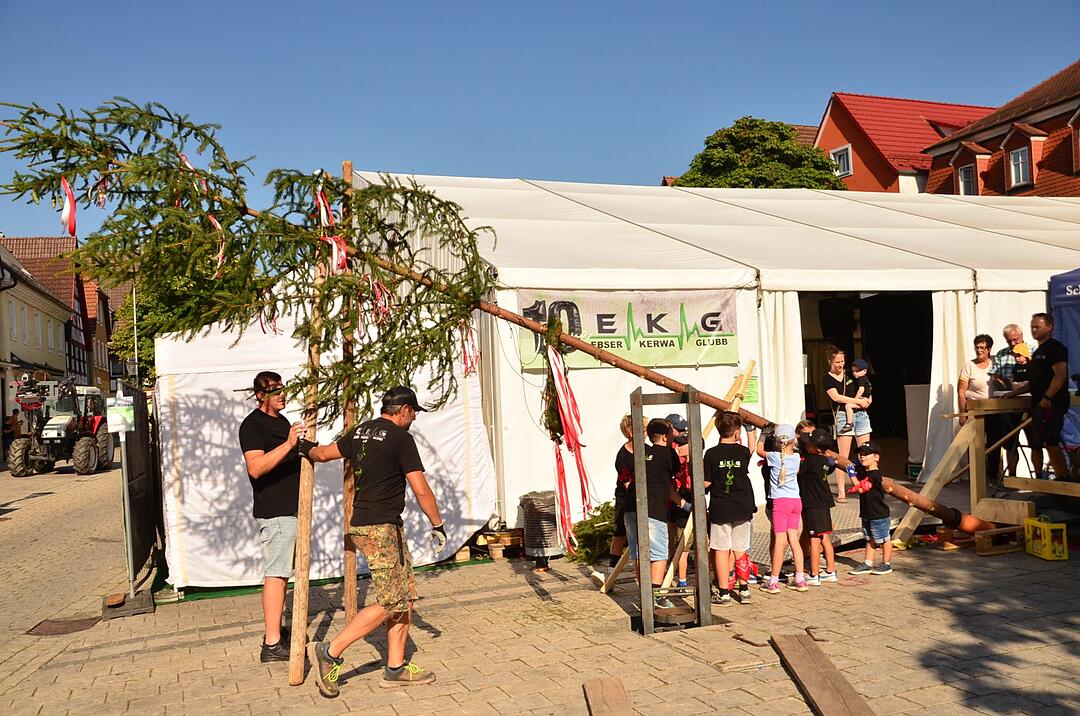 Party mit der Band "CAVELAND"