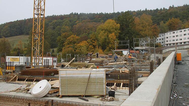 158 Stellplätze wird das Parkhaus bieten.