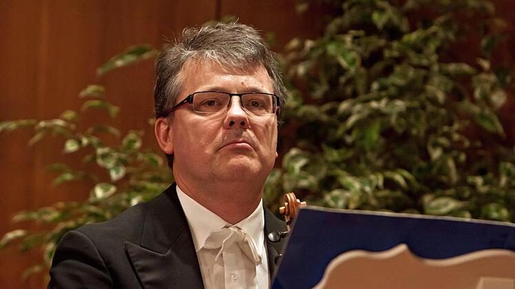 Klaus Kulling steuerte auch eine klangvolle Bearbeitung zum Coburger Neujahrskonzert des ,Alt-Wiener Strauss-Ensembles' bei,Foto: Jochen Berger