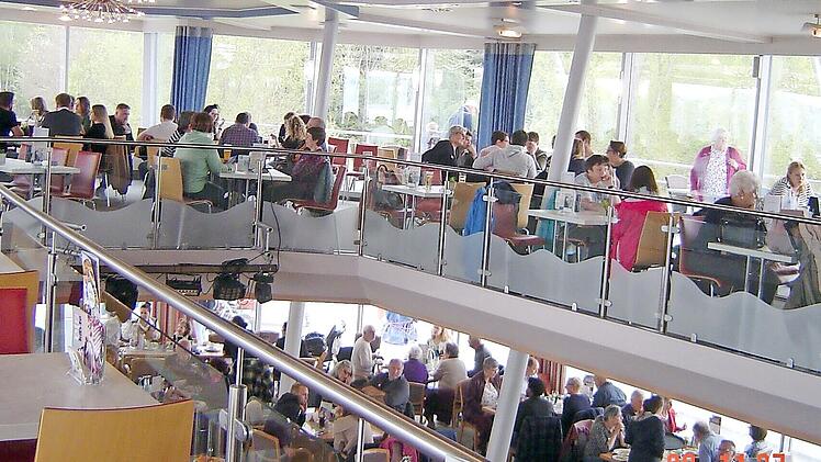 Auf dem Trimaran auf dem Gro&szlig;en Brombachsee