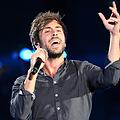 Am 26. Juli 2022 tritt  Songwriter Max Giesinger am Schloss Eyrichshof bei Ebern auf. Foto: Uli Deck/dpa