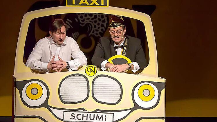 Thomas Eck und Pitt Kammerscheid lästern im Taxi. Foto: Albert Höchstädter