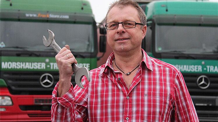 Frank Diemer arbeitet seit 25 Jahren im Betrieb Morshäuser und liebt die Vielseitigkeit von Büro und Werkstatt. Foto: Gerd Schaar