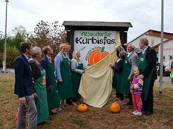 Saisoneröffnung, mit allem was im Kürbisort Altendorf dazugehört.Foto: Andea Spörlein