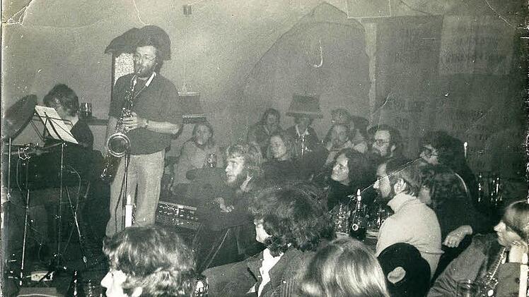 Ein Bild aus den Pionierzeiten des Jazzkellers, das um 1976 entstand. Foto: Jazzclub